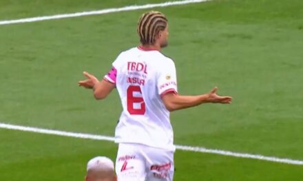 Rodrigo Insúa le hizo un golazo desde 30 metros a Boca