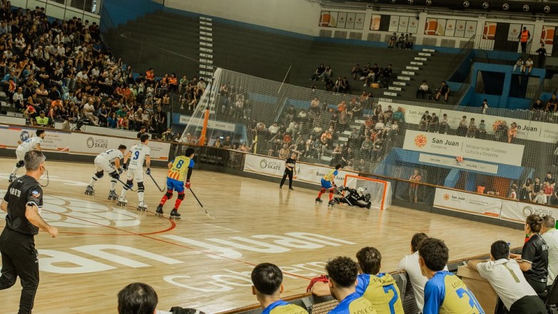 El Panamericano de Hockey sobre Patines continúa a pura emoción en San Juan