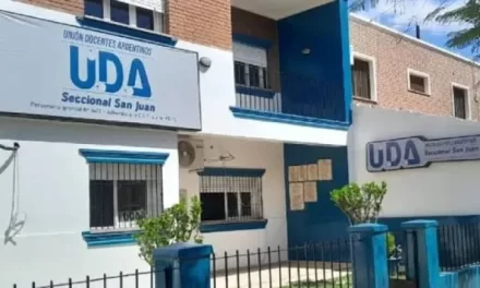 UDA San Juan rechazó la propuesta salarial del Gobierno y anunció avances en la titularización docente