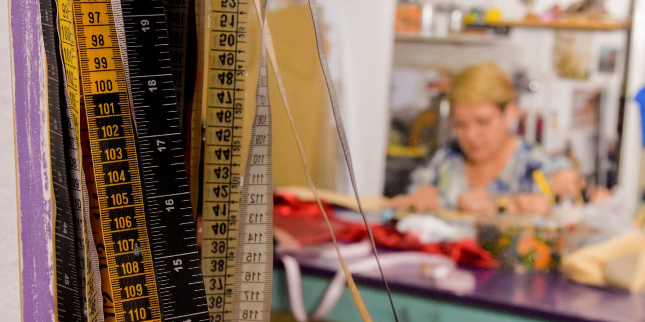 Ropa con pasado, arte con futuro 