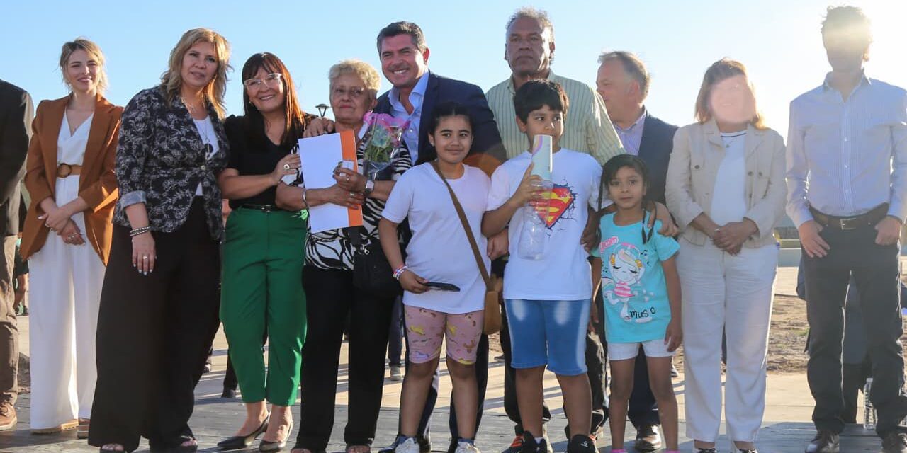 “Cumplir con la palabra”: Orrego entregó viviendas en Chimbas y reafirmó su compromiso con los sanjuaninos