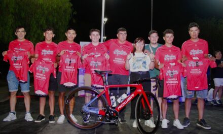 Chimbas presentó su equipo para la nueva temporada de ruta