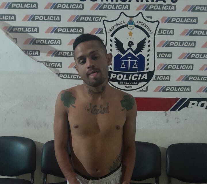 Escaló una reja para robarle a una mujer de 84 años