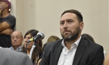 Un concejal K de Bahía Blanca se negó al test de alcoholemia y debió renunciar a su banca