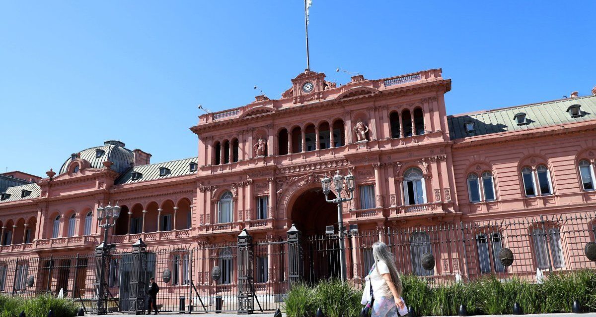 Recibe al sucesor de Luis Petri y una visita internacional