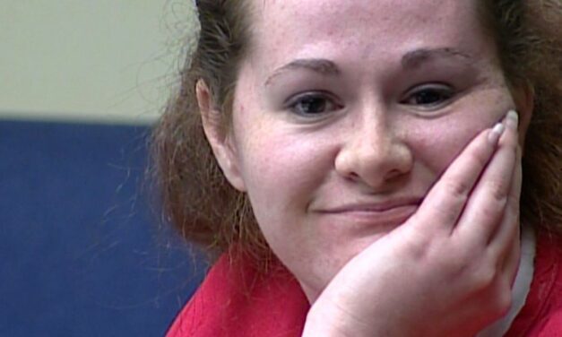 Suspendieron la ejecución a Christa Pike, luego de sobrevivir dos veces a la inyección letal