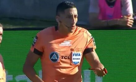 Le arrojaron un martillo al árbitro Falcón Pérez en Gimnasia-Vélez
