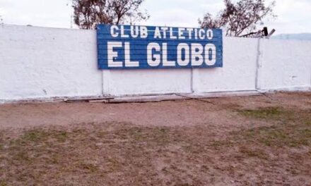 Brutal agresión en una cancha de Rivadavia: Un joven terminó con el tabique desviado