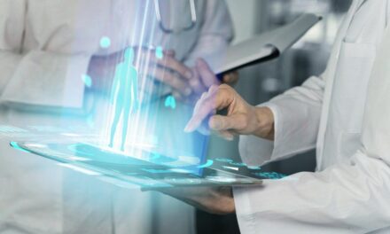 Casi la mitad de los profesionales argentinos ya usa IA en su trabajo y crece su aplicación en la medicina