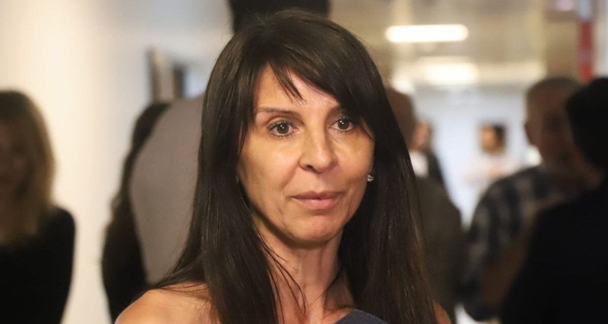 Lorena Villaverde no podrá jurar su banca y su diploma volverá a comisión tras el 10 de diciembre