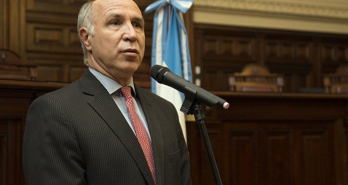 No puede haber un servicio de justicia sin jueces y juezas