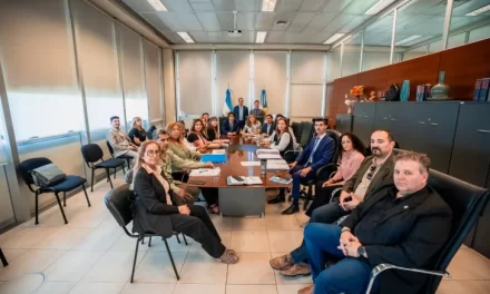 Paritarias docentes: Tensión y expectativa en la tercera mesa de negociación salarial