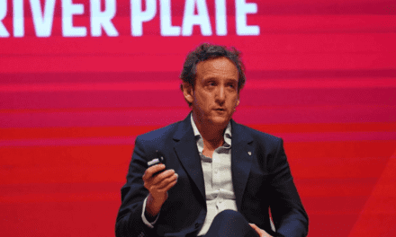 River no gana en la cancha, pero sí en las redes: fue tendencia tras su desafío a «Chiqui» Tapia
