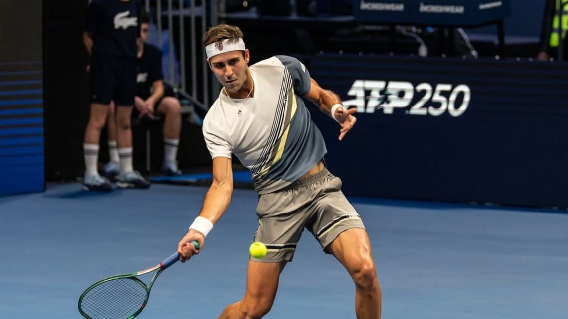 Tomás Etcheverry perdió y se terminó la temporada ATP para los tenistas argentinos