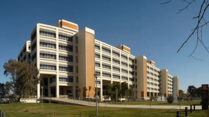 El Gobierno extiende el bono de $120.000 al personal contratado del Estado