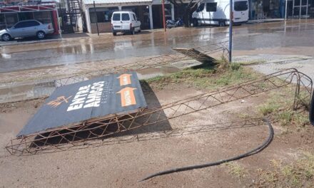 Furiosa tormenta con granizo y anegamientos golpeó a Chepes en cuestión de minutos: Mirá los videos de Tormenta