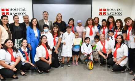 Con profunda emoción, la Escuela Hospitalaria despidió el ciclo 2025 en el Rawson