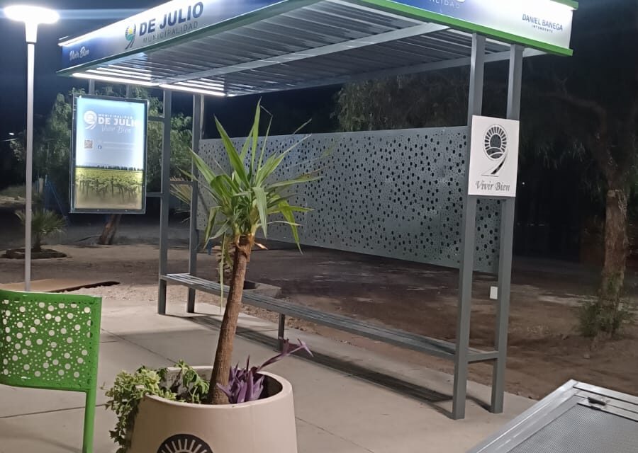 Más seguridad en Ruta 20: Habilitaron dársenas y paradas frente a un colegio de 9 de Julio