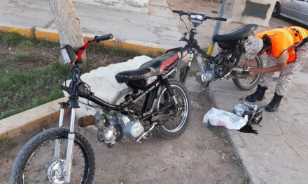 Albardón: Detuvieron a tres jóvenes con motos y un motor con numeración adulterada