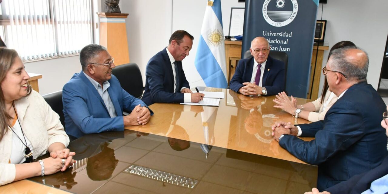 Valle Fértil tendrá la carrera de Enfermería: Acuerdo clave para formar profesionales en el departamento