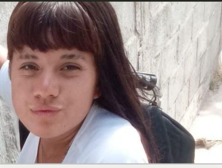 Buscan intensamente a una adolescente de 15 años