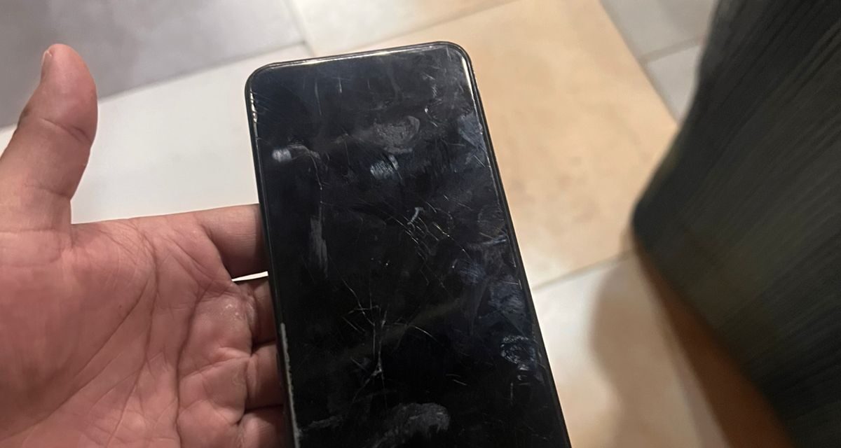 Dos jóvenes, detenidos por un golpe exprés en Marquesado