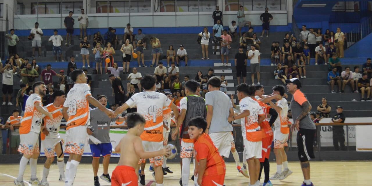 Futsal sanjuanino: Dos campeones en una noche electrizante en el Aldo Cantoni y suspensión en el femenino