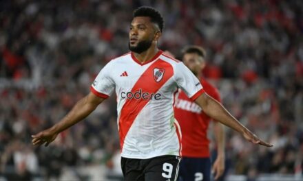 Boca estaría en negociaciones con Miguel Borja