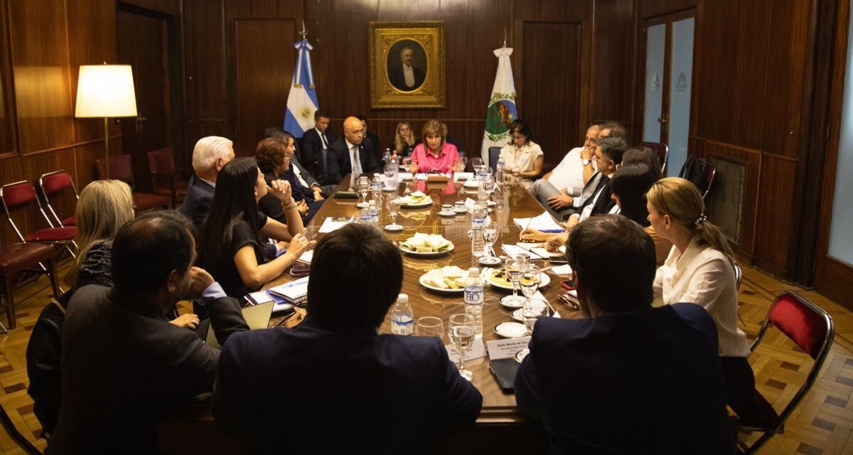 Reforma Laboral: El Senado apura la media sanción y cuatro votos clave destrabarán su aprobación
