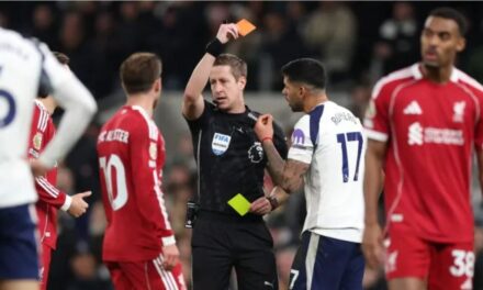 El partido para el olvido de Cuti Romero en Tottenham: errores, expulsión y duras críticas