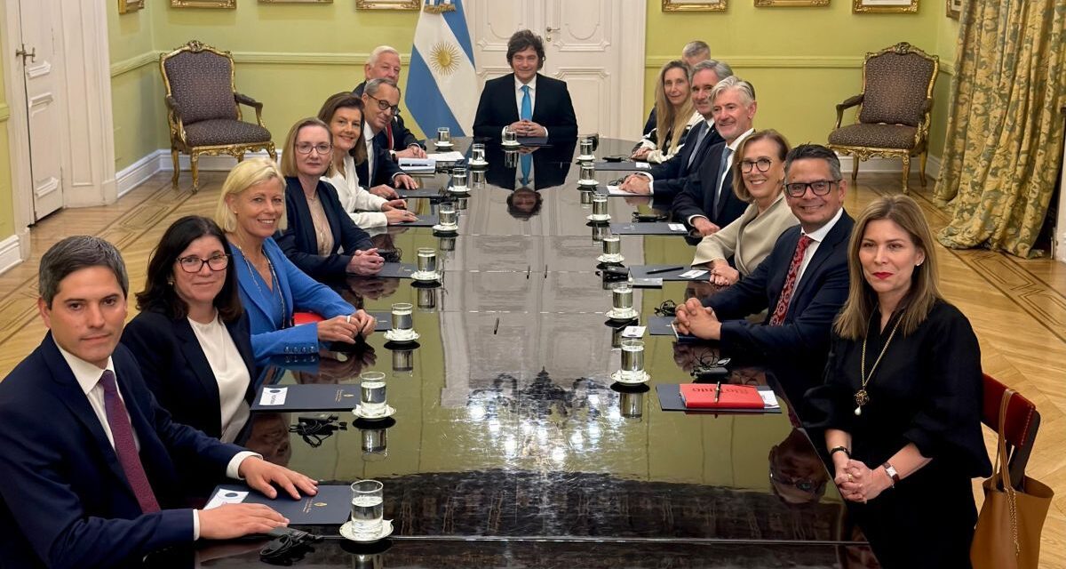 Javier Milei y gobernadores se reunieron con directivos de la minera Rio Tinto