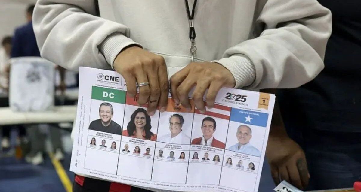 Honduras sigue sin conocer a su nuevo presidente dos semanas después de las elecciones