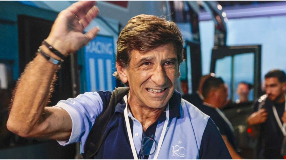 Gustavo Costas acordó su renovación con Racing