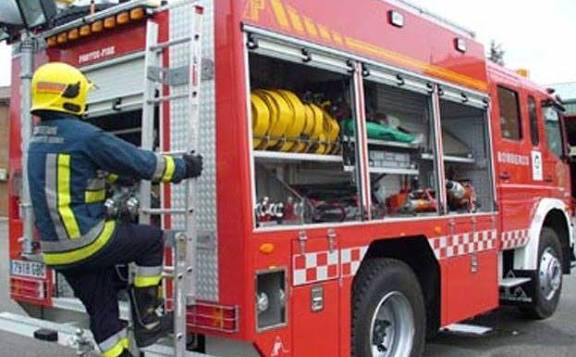 Incendio destruyó por completo una vivienda precaria en Sarmiento