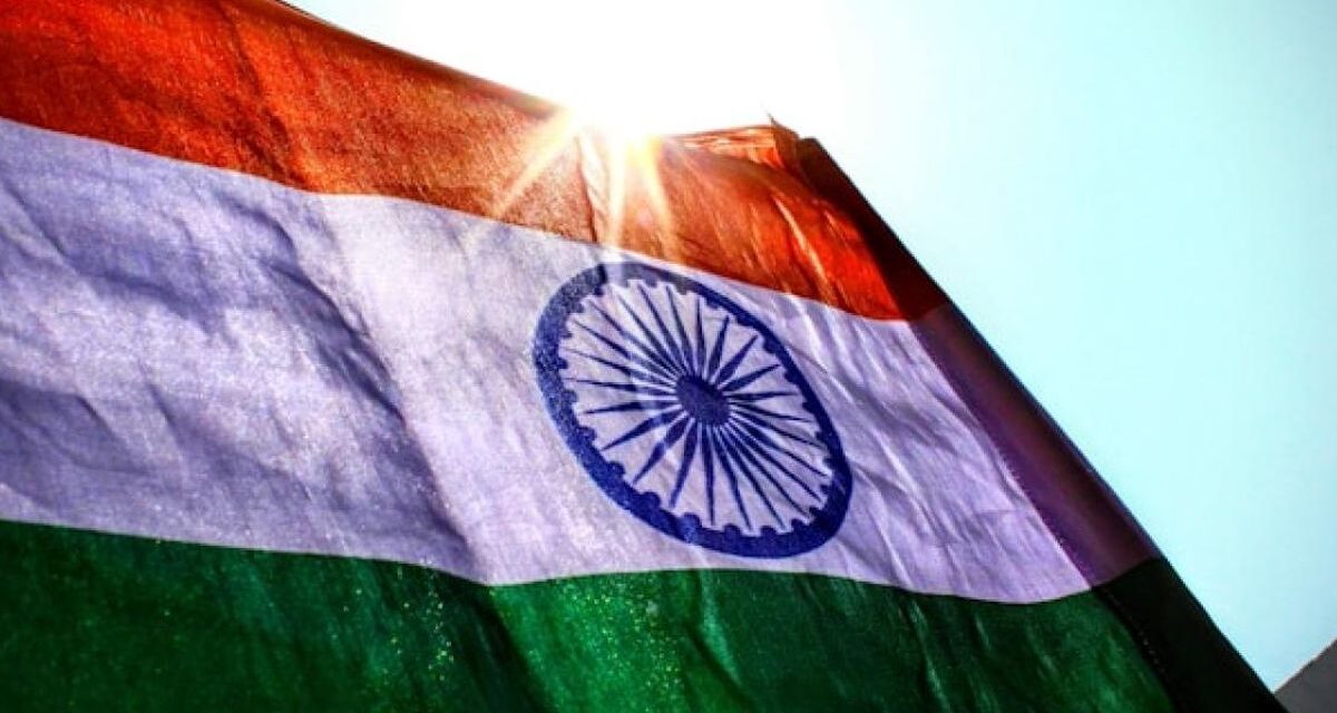 India asegura que superó a Japón y ahora es la cuarta economía del mundo
