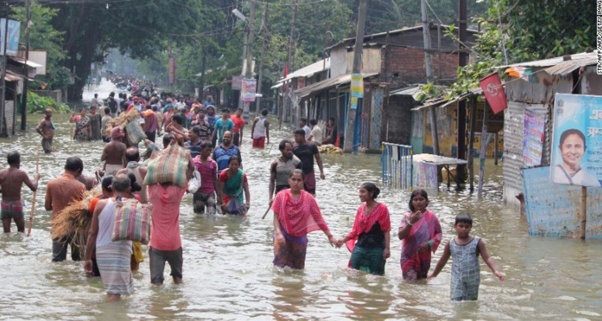 Más de 1.000 muertos y cientos de desaparecidos tras un temporal de intensas lluvias e inundaciones