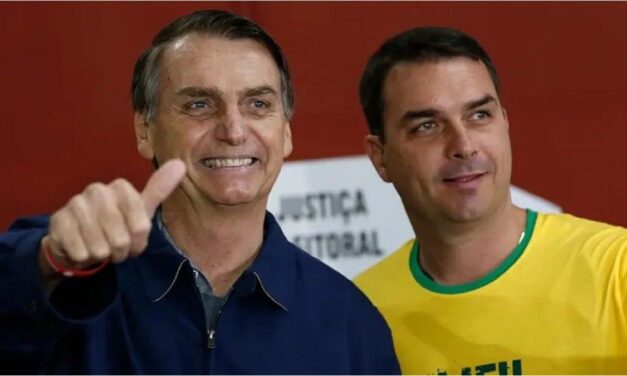 Flávio Bolsonaro, un candidato presidencial bajo la sombra de su padre