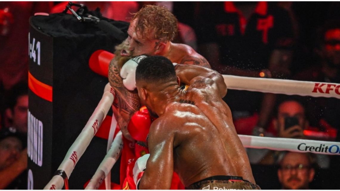 El brutal nocaut de Anthony Joshua sobre el youtuber Jake Paul