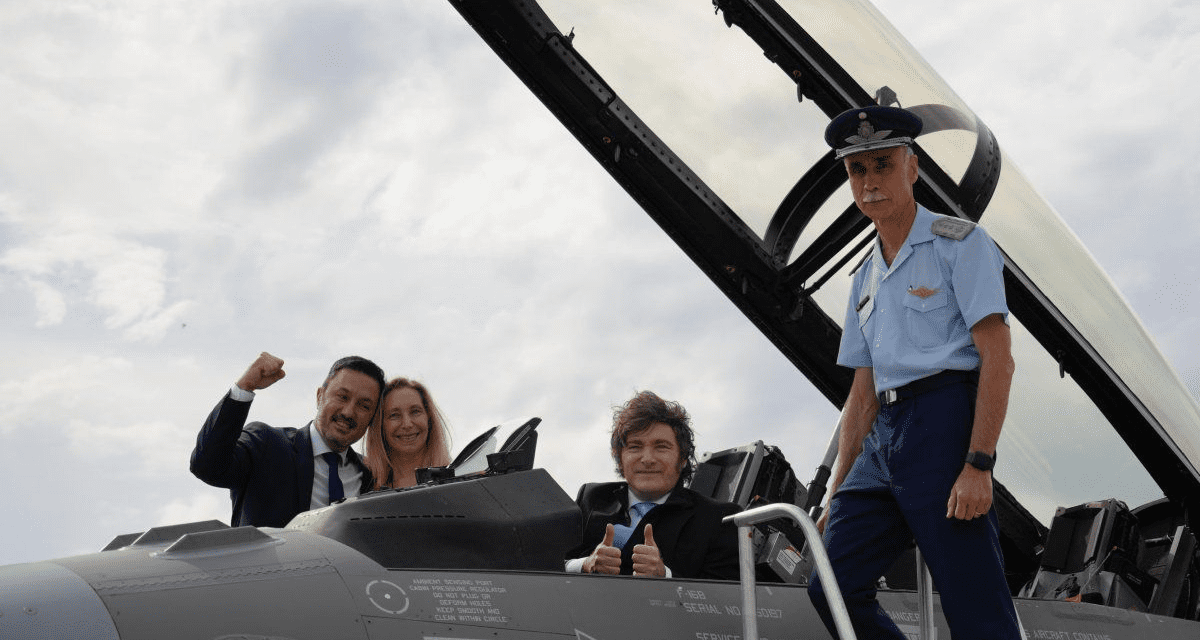 Javier Milei ordena el tablero para acelerar las reformas; la oposición tantea experimentos y busca blindar a los gremios