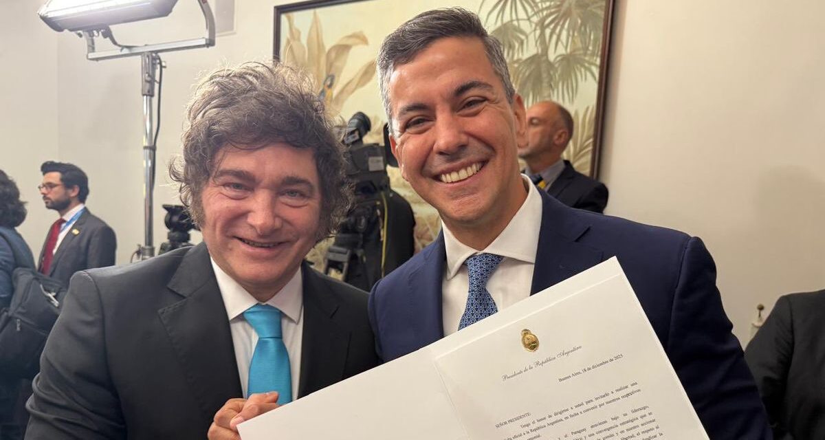 Javier Milei invitó al presidente de Paraguay, Santiago Peña, a una visita de Estado a la Argentina