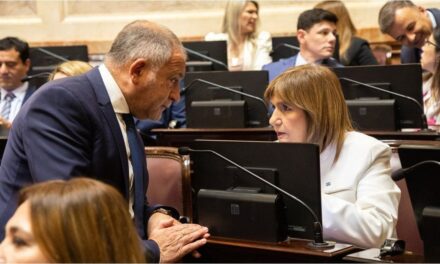 La orden de Luis Caputo, zoom con aliados y un paro que complica