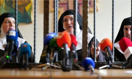 Detuvieron a dos exmonjas por vender obras pertenecientes a la Iglesia