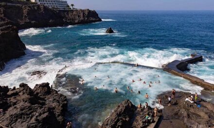 Cuatro muertos y un desaparecido por el fuerte oleaje