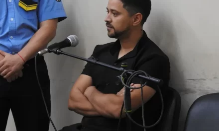 Policía sanjuanino admitió filtrar datos a un líder de la barra de San Martín