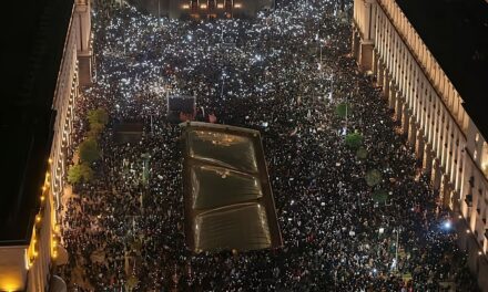 Cayó el gobierno de Bulgaria tras semanas de protestas contra la corrupción y los aumentos por la llegada del Euro
