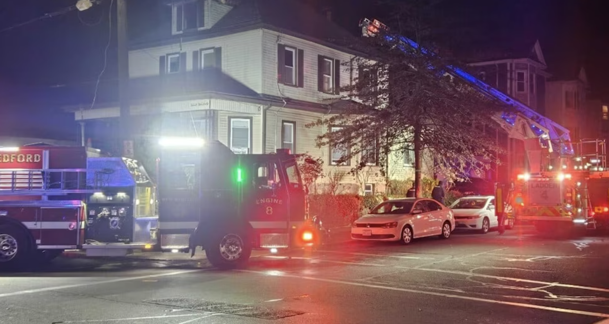 Al menos 2 muertos y 8 heridos