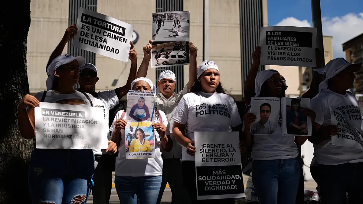 Informan sobre la excarcelación de 71 detenidos por protestas contra Nicolás Maduro