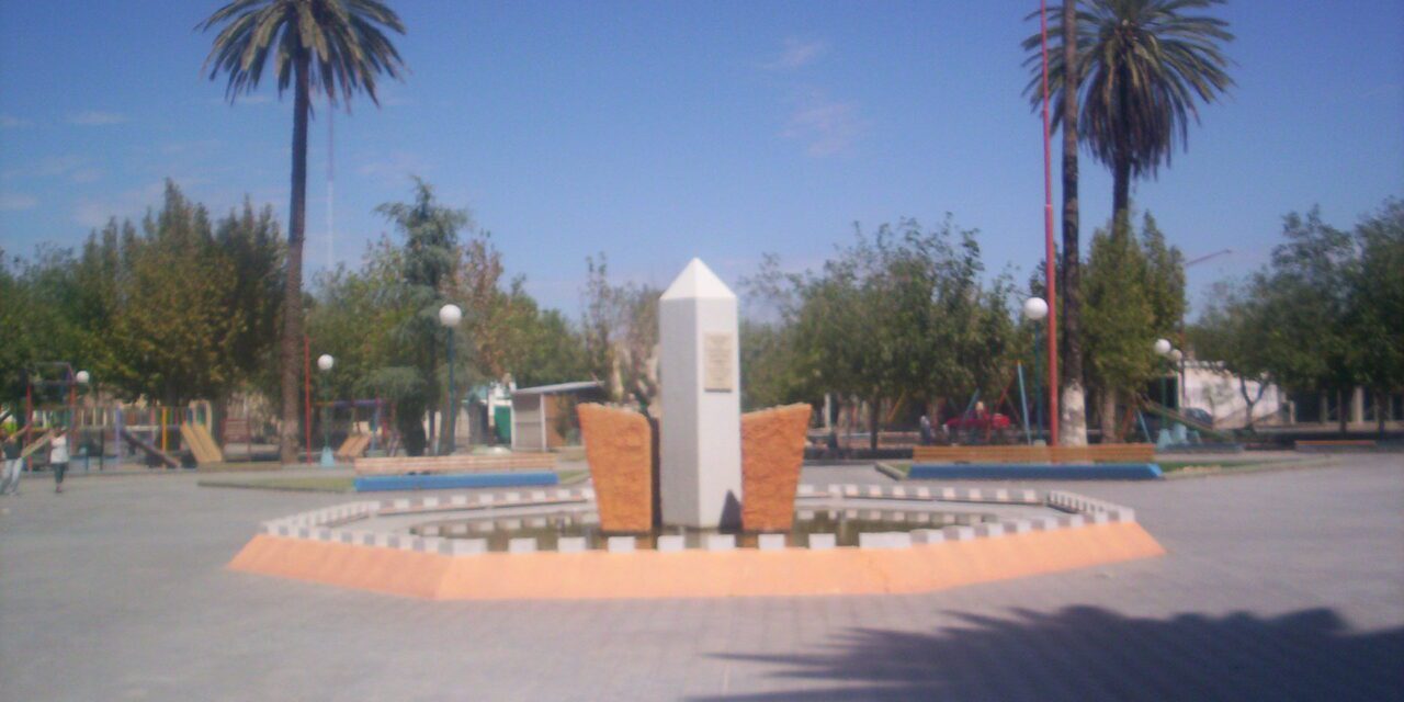 Violencia callejera: Golpearon y robaron a tres hermanos en plena plaza