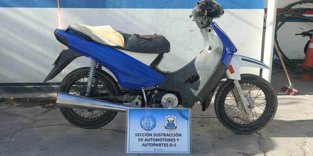 Andaba en una moto “trucha” y lo frenaron en Rawson