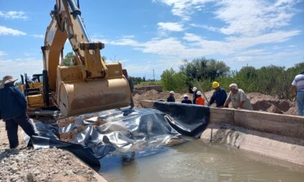 Albardón recupera el riego tras la creciente: Habilitaron un baipás clave en el canal